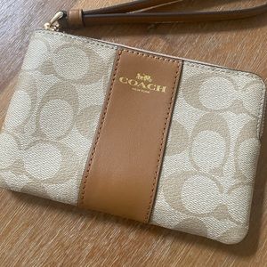 Authentic Coach Wristlet-New